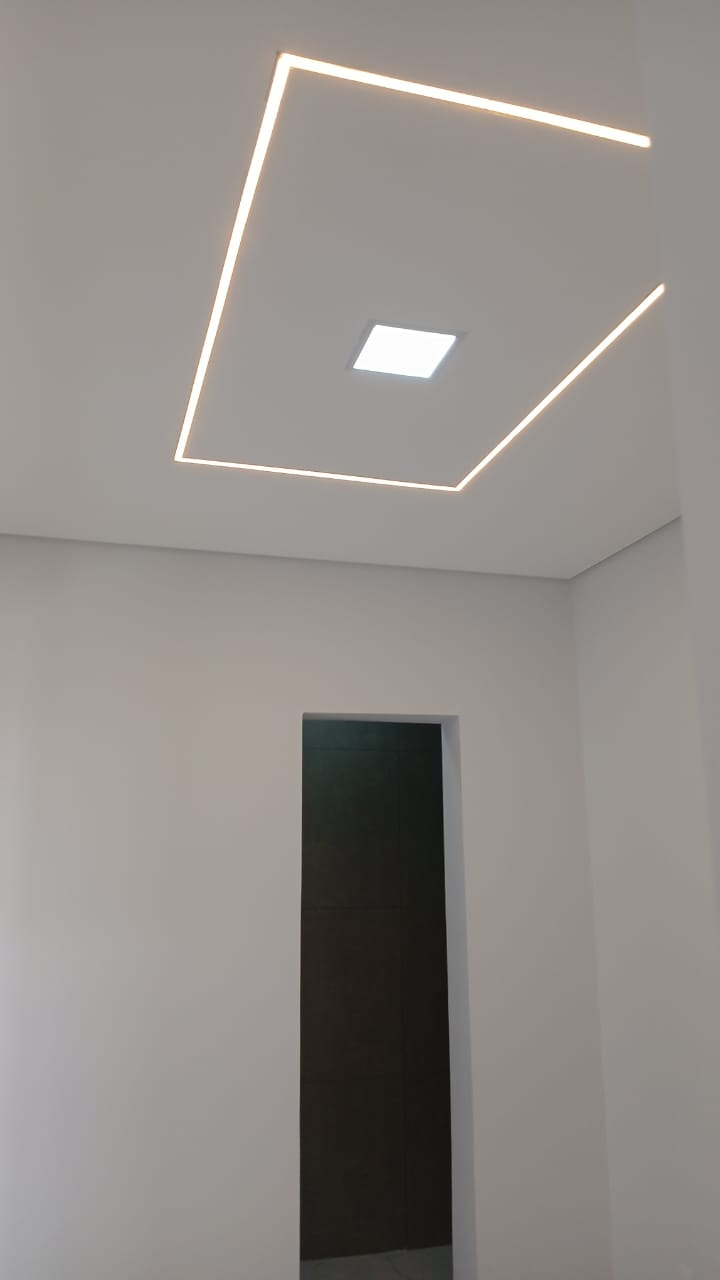 Sanca de gesso decorativa com LED